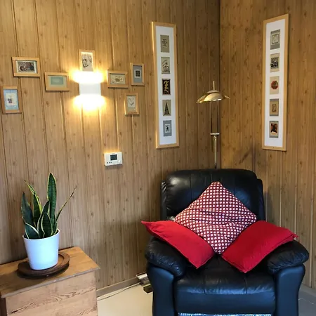 In Wald- Und Seenaehe Erkner